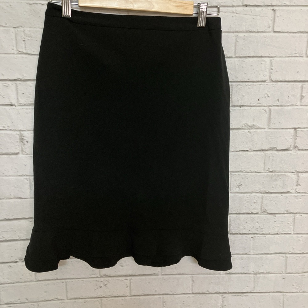 Worthington Stretch Skirt Black Ruffle Hem Office Size 4